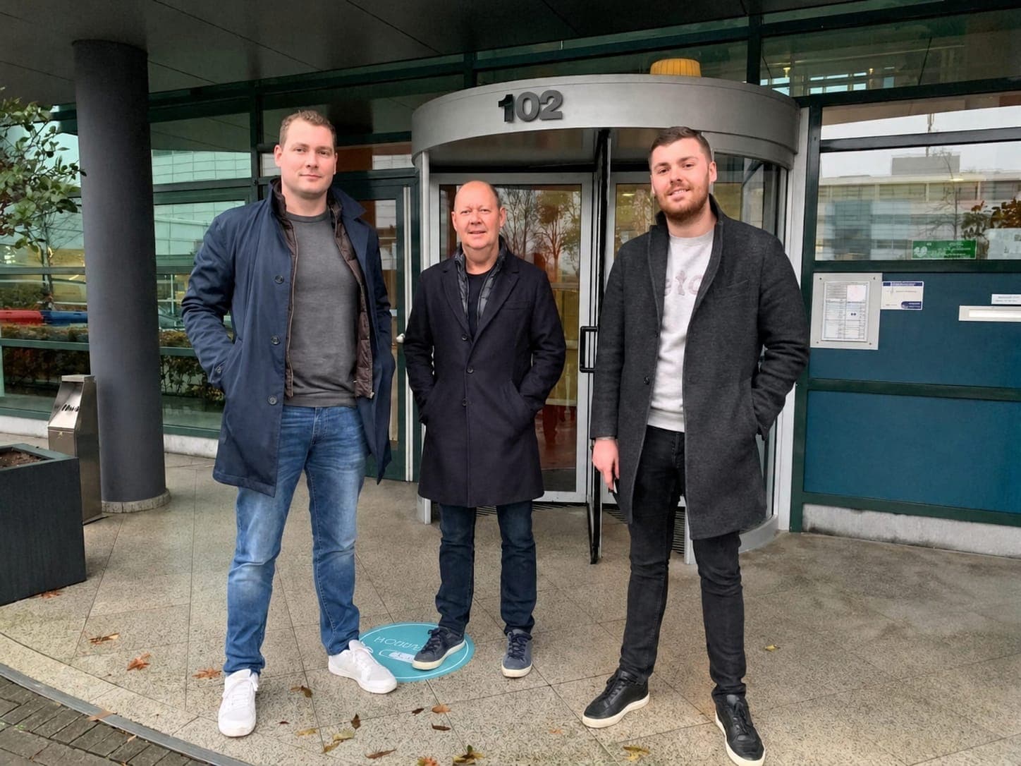 Het team van TIS Risk Managers voor het kantoor